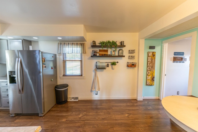 6155 Perryville, CHERRY VALLEY, Illinois 61016, 2 Bedrooms Bedrooms, ,1 BathroomBathrooms,House,For Sale,Perryville,202506900