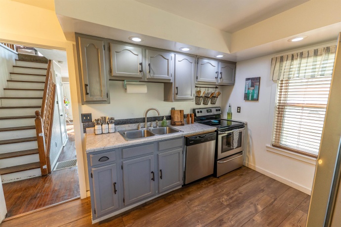 6155 Perryville, CHERRY VALLEY, Illinois 61016, 2 Bedrooms Bedrooms, ,1 BathroomBathrooms,House,For Sale,Perryville,202506900