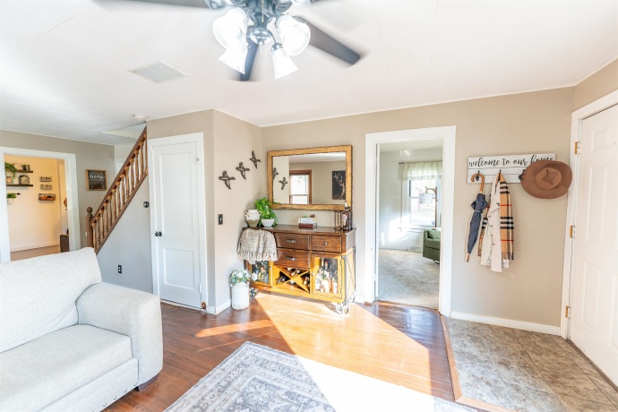 6155 Perryville, CHERRY VALLEY, Illinois 61016, 2 Bedrooms Bedrooms, ,1 BathroomBathrooms,House,For Sale,Perryville,202506900