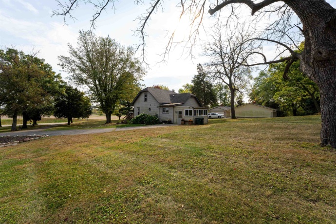 6155 Perryville, CHERRY VALLEY, Illinois 61016, 2 Bedrooms Bedrooms, ,1 BathroomBathrooms,House,For Sale,Perryville,202506900