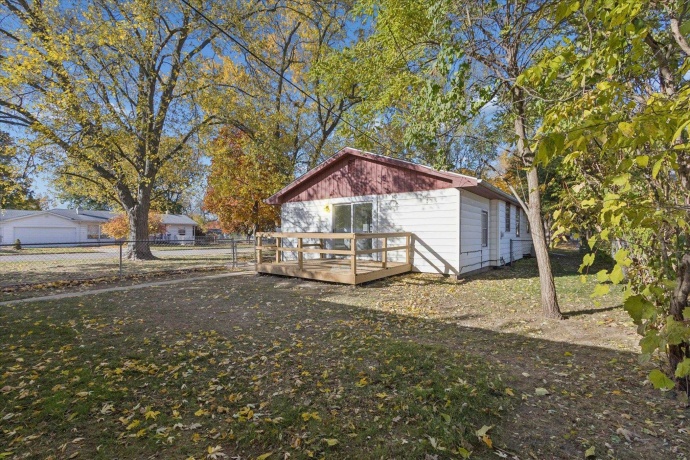 1703 Evans, LOVES PARK, Illinois 61111, 4 Bedrooms Bedrooms, ,2 BathroomsBathrooms,House,For Sale,Evans,202506902