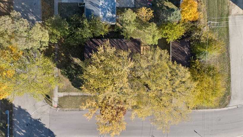 1703 Evans, LOVES PARK, Illinois 61111, 4 Bedrooms Bedrooms, ,2 BathroomsBathrooms,House,For Sale,Evans,202506902