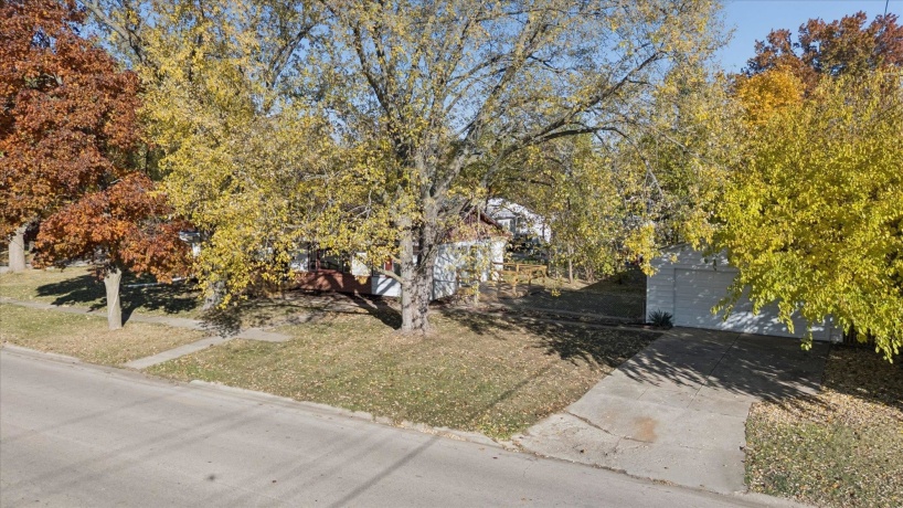 1703 Evans, LOVES PARK, Illinois 61111, 4 Bedrooms Bedrooms, ,2 BathroomsBathrooms,House,For Sale,Evans,202506902