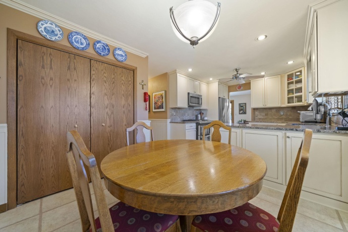 6641 Thomas, ROCKFORD, Illinois 61114, 3 Bedrooms Bedrooms, ,3 BathroomsBathrooms,House,For Sale,Thomas,202506903