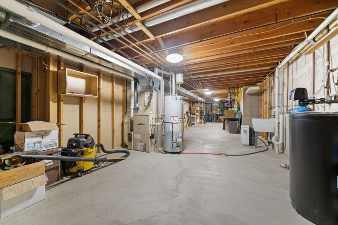 6641 Thomas, ROCKFORD, Illinois 61114, 3 Bedrooms Bedrooms, ,3 BathroomsBathrooms,House,For Sale,Thomas,202506903