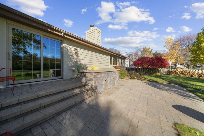 6641 Thomas, ROCKFORD, Illinois 61114, 3 Bedrooms Bedrooms, ,3 BathroomsBathrooms,House,For Sale,Thomas,202506903