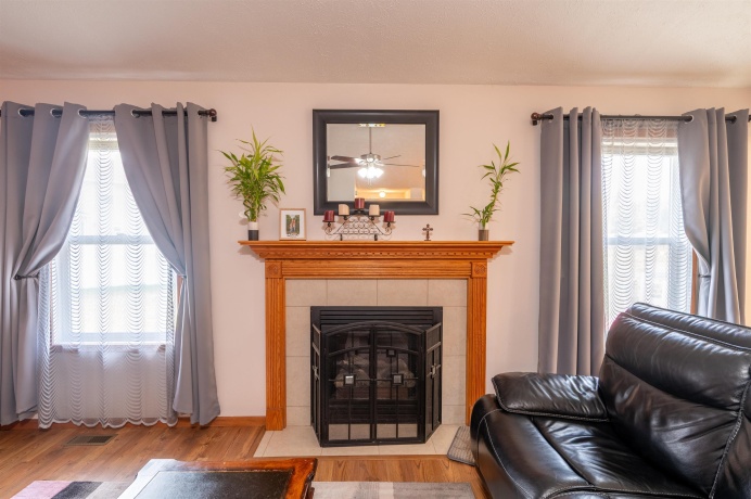 726 Golden Prairie, DAVIS JUNCTION, Illinois 61020, 3 Bedrooms Bedrooms, ,2 BathroomsBathrooms,House,For Sale,Golden Prairie,202506905