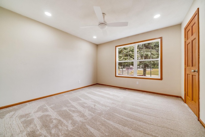 11282 Valerian, ROSCOE, Illinois 61073, 3 Bedrooms Bedrooms, ,2 BathroomsBathrooms,House,For Sale,Valerian,202506908