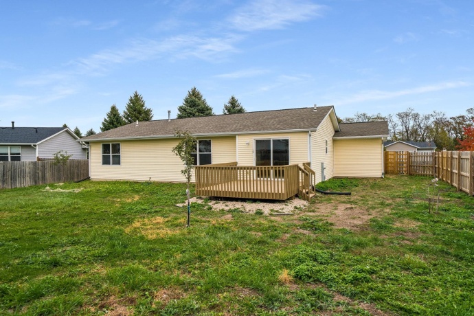 11282 Valerian, ROSCOE, Illinois 61073, 3 Bedrooms Bedrooms, ,2 BathroomsBathrooms,House,For Sale,Valerian,202506908