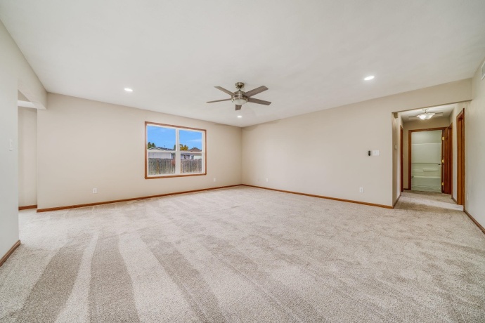 11282 Valerian, ROSCOE, Illinois 61073, 3 Bedrooms Bedrooms, ,2 BathroomsBathrooms,House,For Sale,Valerian,202506908