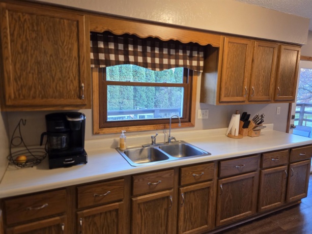 105 Blackhawk, GALENA, Illinois 61036, 3 Bedrooms Bedrooms, ,2 BathroomsBathrooms,House,For Sale,Blackhawk,202506909