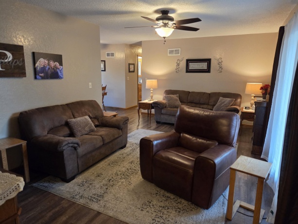 105 Blackhawk, GALENA, Illinois 61036, 3 Bedrooms Bedrooms, ,2 BathroomsBathrooms,House,For Sale,Blackhawk,202506909