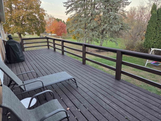 105 Blackhawk, GALENA, Illinois 61036, 3 Bedrooms Bedrooms, ,2 BathroomsBathrooms,House,For Sale,Blackhawk,202506909