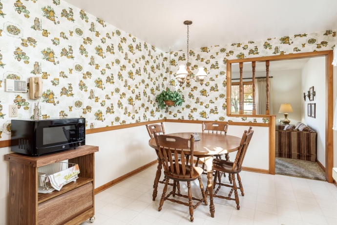 2028 PIERCE, ROCKFORD, Illinois 61103, 3 Bedrooms Bedrooms, ,1 BathroomBathrooms,House,For Sale,PIERCE,202506910