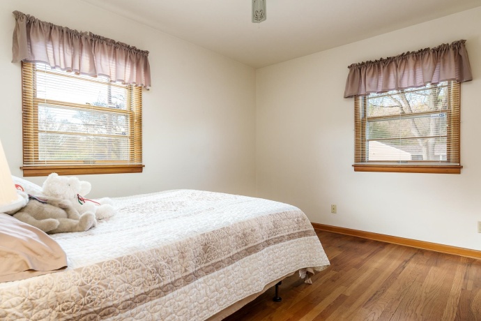 2028 PIERCE, ROCKFORD, Illinois 61103, 3 Bedrooms Bedrooms, ,1 BathroomBathrooms,House,For Sale,PIERCE,202506910