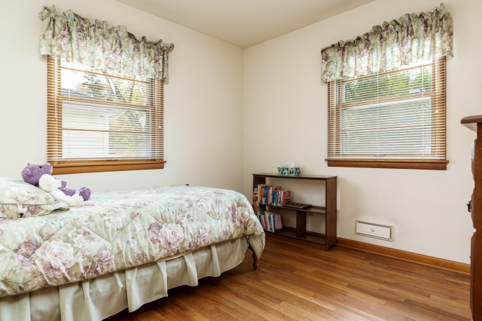 2028 PIERCE, ROCKFORD, Illinois 61103, 3 Bedrooms Bedrooms, ,1 BathroomBathrooms,House,For Sale,PIERCE,202506910