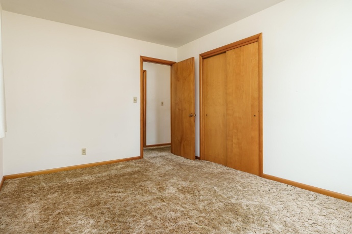 2028 PIERCE, ROCKFORD, Illinois 61103, 3 Bedrooms Bedrooms, ,1 BathroomBathrooms,House,For Sale,PIERCE,202506910