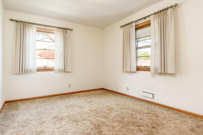 2028 PIERCE, ROCKFORD, Illinois 61103, 3 Bedrooms Bedrooms, ,1 BathroomBathrooms,House,For Sale,PIERCE,202506910