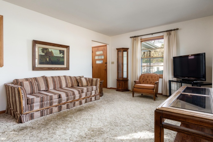 2028 PIERCE, ROCKFORD, Illinois 61103, 3 Bedrooms Bedrooms, ,1 BathroomBathrooms,House,For Sale,PIERCE,202506910