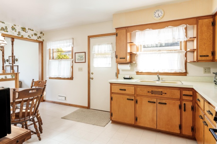 2028 PIERCE, ROCKFORD, Illinois 61103, 3 Bedrooms Bedrooms, ,1 BathroomBathrooms,House,For Sale,PIERCE,202506910