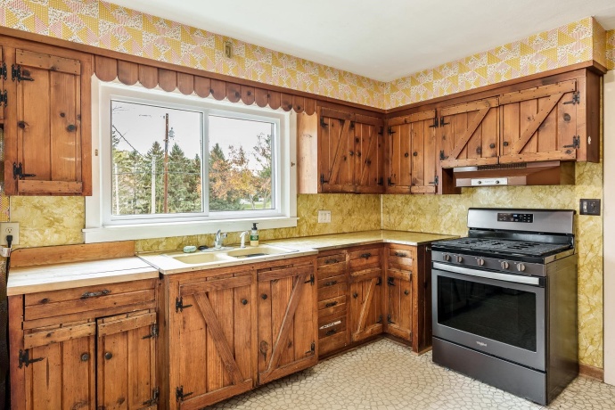 415 Blackhawk, ROCKTON, Illinois 61072, 2 Bedrooms Bedrooms, ,1 BathroomBathrooms,House,For Sale,Blackhawk,202506911