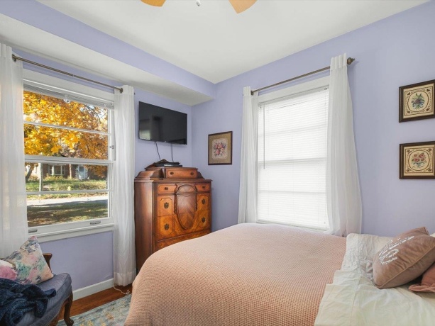 1024 21st, ROCKFORD, Illinois 61108, 3 Bedrooms Bedrooms, ,2 BathroomsBathrooms,House,For Sale,21st,202506914