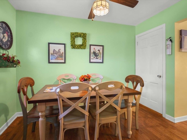 1024 21st, ROCKFORD, Illinois 61108, 3 Bedrooms Bedrooms, ,2 BathroomsBathrooms,House,For Sale,21st,202506914