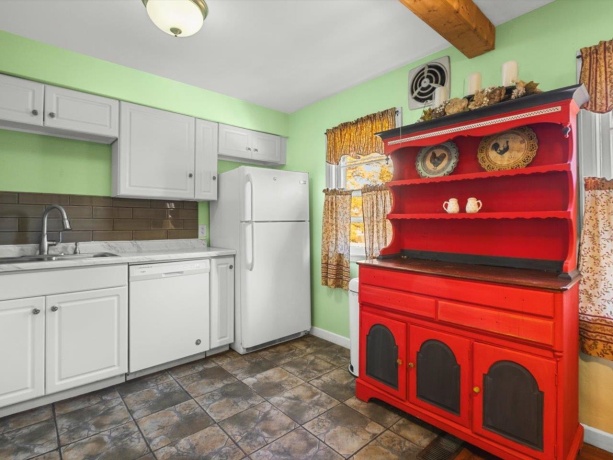 1024 21st, ROCKFORD, Illinois 61108, 3 Bedrooms Bedrooms, ,2 BathroomsBathrooms,House,For Sale,21st,202506914