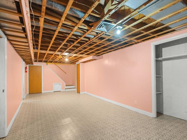 1024 21st, ROCKFORD, Illinois 61108, 3 Bedrooms Bedrooms, ,2 BathroomsBathrooms,House,For Sale,21st,202506914