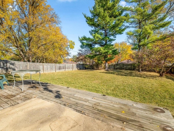 1024 21st, ROCKFORD, Illinois 61108, 3 Bedrooms Bedrooms, ,2 BathroomsBathrooms,House,For Sale,21st,202506914