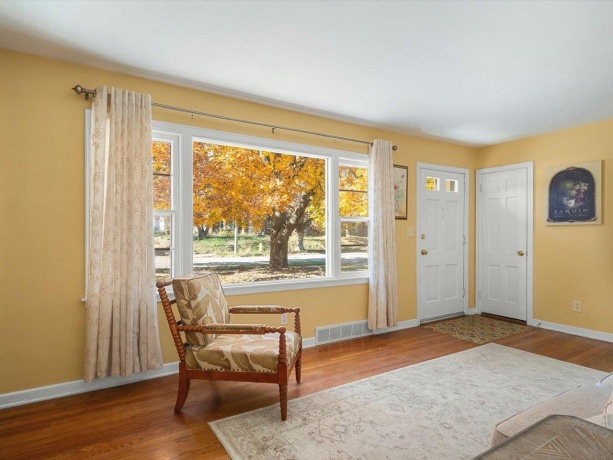 1024 21st, ROCKFORD, Illinois 61108, 3 Bedrooms Bedrooms, ,2 BathroomsBathrooms,House,For Sale,21st,202506914