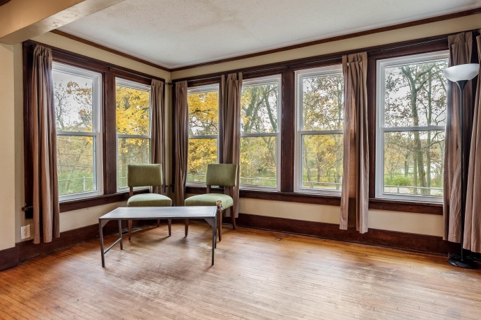 708 Bluff, SOUTH BELOIT, Illinois 61080, 3 Bedrooms Bedrooms, ,1 BathroomBathrooms,House,For Sale,Bluff,202506915