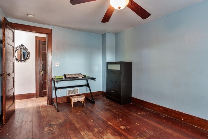 708 Bluff, SOUTH BELOIT, Illinois 61080, 3 Bedrooms Bedrooms, ,1 BathroomBathrooms,House,For Sale,Bluff,202506915