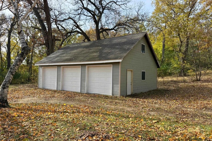 708 Bluff, SOUTH BELOIT, Illinois 61080, 3 Bedrooms Bedrooms, ,1 BathroomBathrooms,House,For Sale,Bluff,202506915