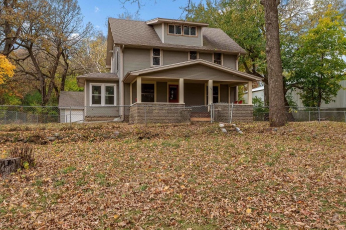 708 Bluff, SOUTH BELOIT, Illinois 61080, 3 Bedrooms Bedrooms, ,1 BathroomBathrooms,House,For Sale,Bluff,202506915