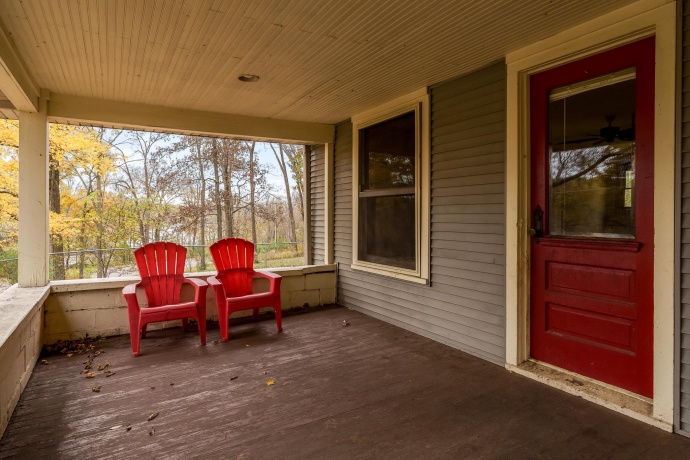 708 Bluff, SOUTH BELOIT, Illinois 61080, 3 Bedrooms Bedrooms, ,1 BathroomBathrooms,House,For Sale,Bluff,202506915