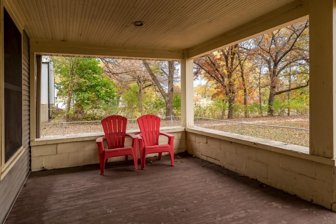 708 Bluff, SOUTH BELOIT, Illinois 61080, 3 Bedrooms Bedrooms, ,1 BathroomBathrooms,House,For Sale,Bluff,202506915