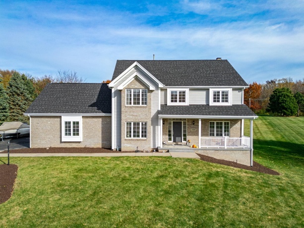 11251 WENTWORTH, BELVIDERE, Illinois 61008, 4 Bedrooms Bedrooms, ,4 BathroomsBathrooms,House,For Sale,WENTWORTH,202506921