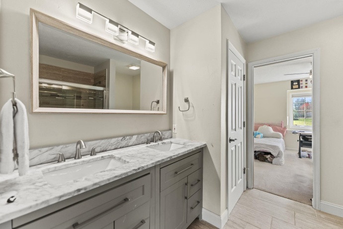 11251 WENTWORTH, BELVIDERE, Illinois 61008, 4 Bedrooms Bedrooms, ,4 BathroomsBathrooms,House,For Sale,WENTWORTH,202506921