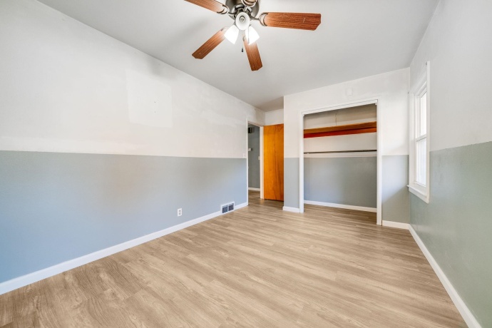 417 27th, ROCKFORD, Illinois 61108, 3 Bedrooms Bedrooms, ,2 BathroomsBathrooms,House,For Sale,27th,202506922