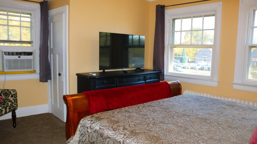 7518 2nd, MACHESNEY PARK, Illinois 61115, 4 Bedrooms Bedrooms, ,1 BathroomBathrooms,House,For Sale,2nd,202506925