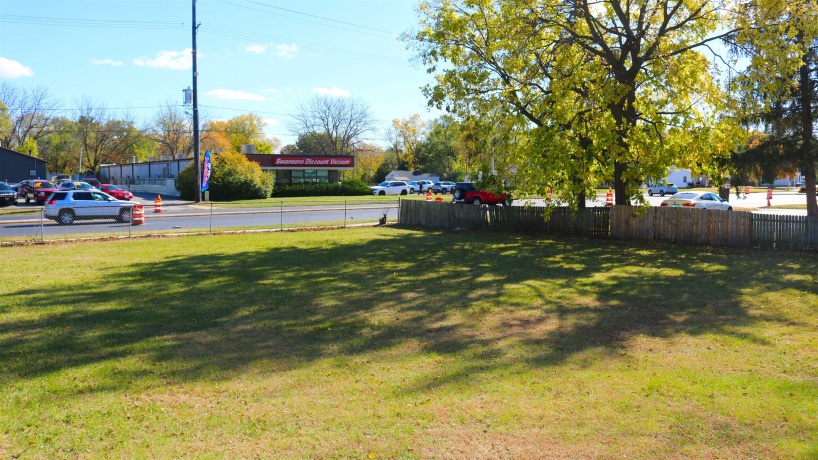 7518 2nd, MACHESNEY PARK, Illinois 61115, 4 Bedrooms Bedrooms, ,1 BathroomBathrooms,House,For Sale,2nd,202506925