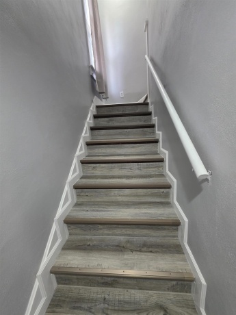 111 Empire, FREEPORT, Illinois 61032, 4 Bedrooms Bedrooms, ,2 BathroomsBathrooms,House,For Sale,Empire,202506931