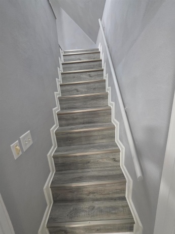 111 Empire, FREEPORT, Illinois 61032, 4 Bedrooms Bedrooms, ,2 BathroomsBathrooms,House,For Sale,Empire,202506931