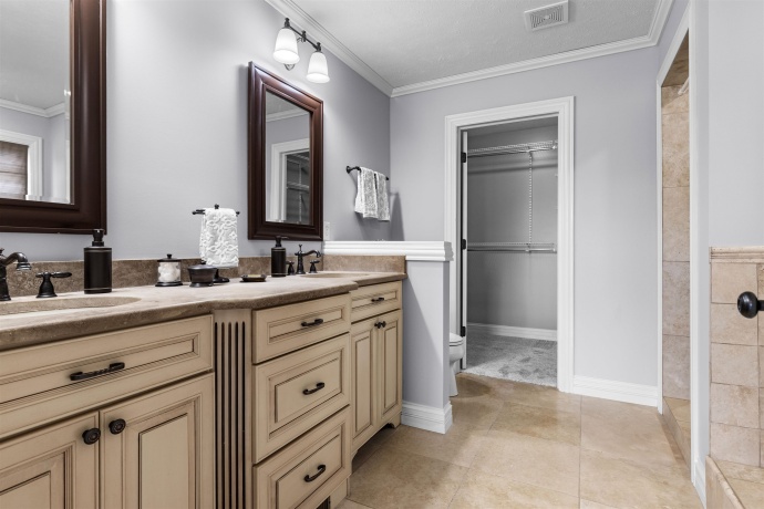 6216 Schaumburg, ROSCOE, Illinois 61073, 4 Bedrooms Bedrooms, ,2 BathroomsBathrooms,House,For Sale,Schaumburg,202506932