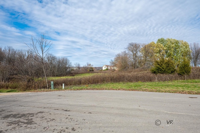 1 Fawn, GALENA, Illinois 61036, ,Land,For Sale,Fawn,202402118