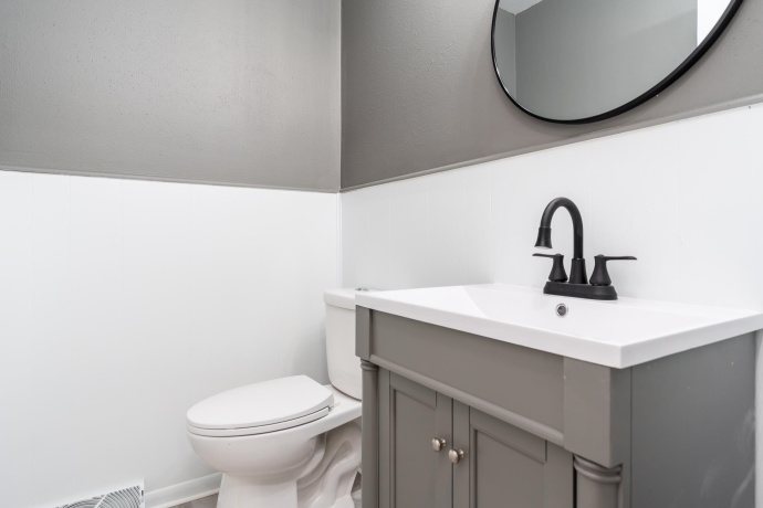 215 Judy, MACHESNEY PARK, Illinois 61115, 3 Bedrooms Bedrooms, ,1 BathroomBathrooms,House,For Sale,Judy,202503763