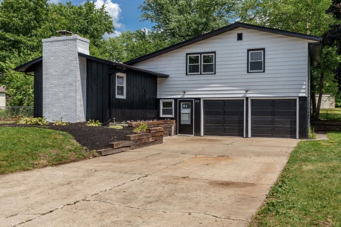 215 Judy, MACHESNEY PARK, Illinois 61115, 3 Bedrooms Bedrooms, ,1 BathroomBathrooms,House,For Sale,Judy,202503763