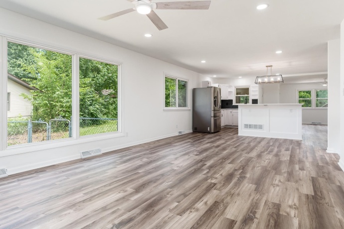 215 Judy, MACHESNEY PARK, Illinois 61115, 3 Bedrooms Bedrooms, ,1 BathroomBathrooms,House,For Sale,Judy,202503763