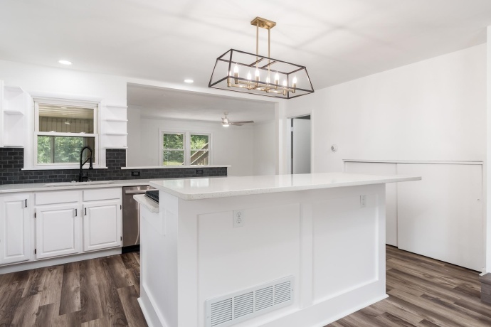 215 Judy, MACHESNEY PARK, Illinois 61115, 3 Bedrooms Bedrooms, ,1 BathroomBathrooms,House,For Sale,Judy,202503763